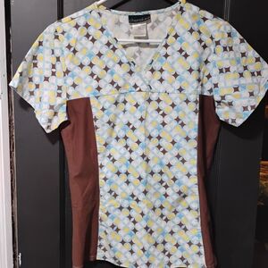 Cherokee Women's Geometric Print Top - Blue, Yellow, and Brown